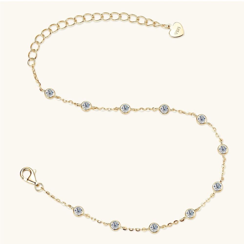 14k Diamond Station Bezel Bracelet - Picture 2 of 6